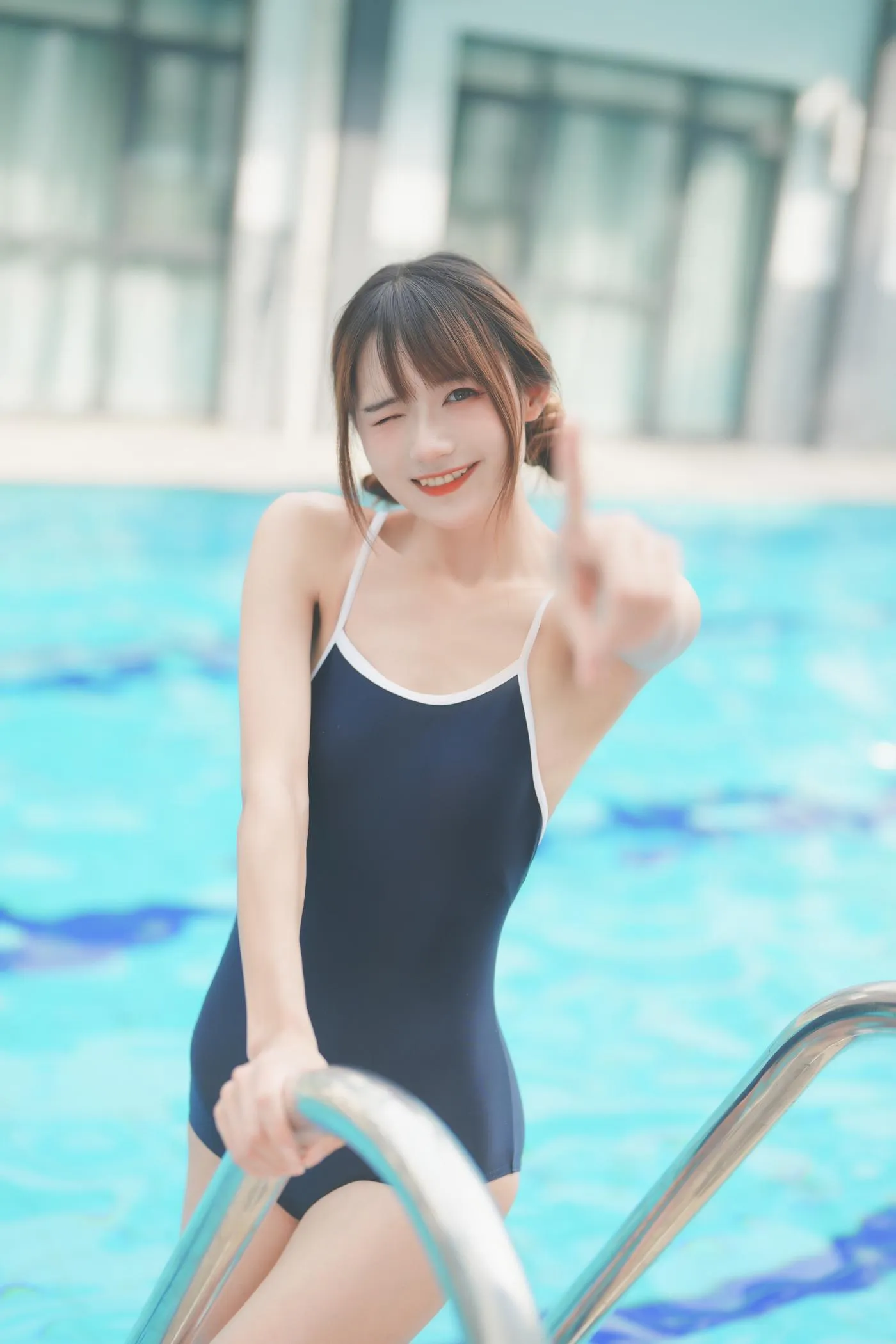 兔子Zzz不吃胡萝卜 – NO.98 甜甜的死库水 [29P]插图4